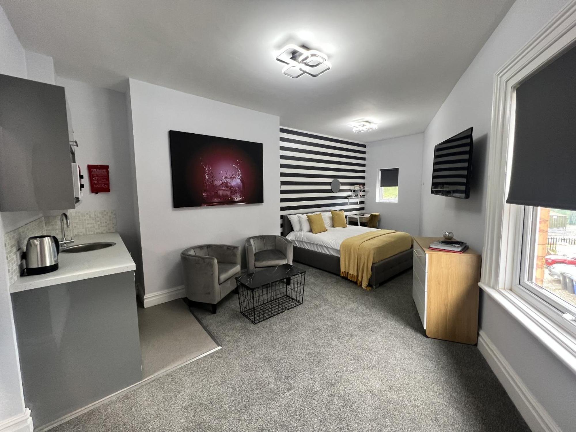 One Battison - Affordable Rooms, Suites & Studios In Stoke On Trent Exteriör bild
