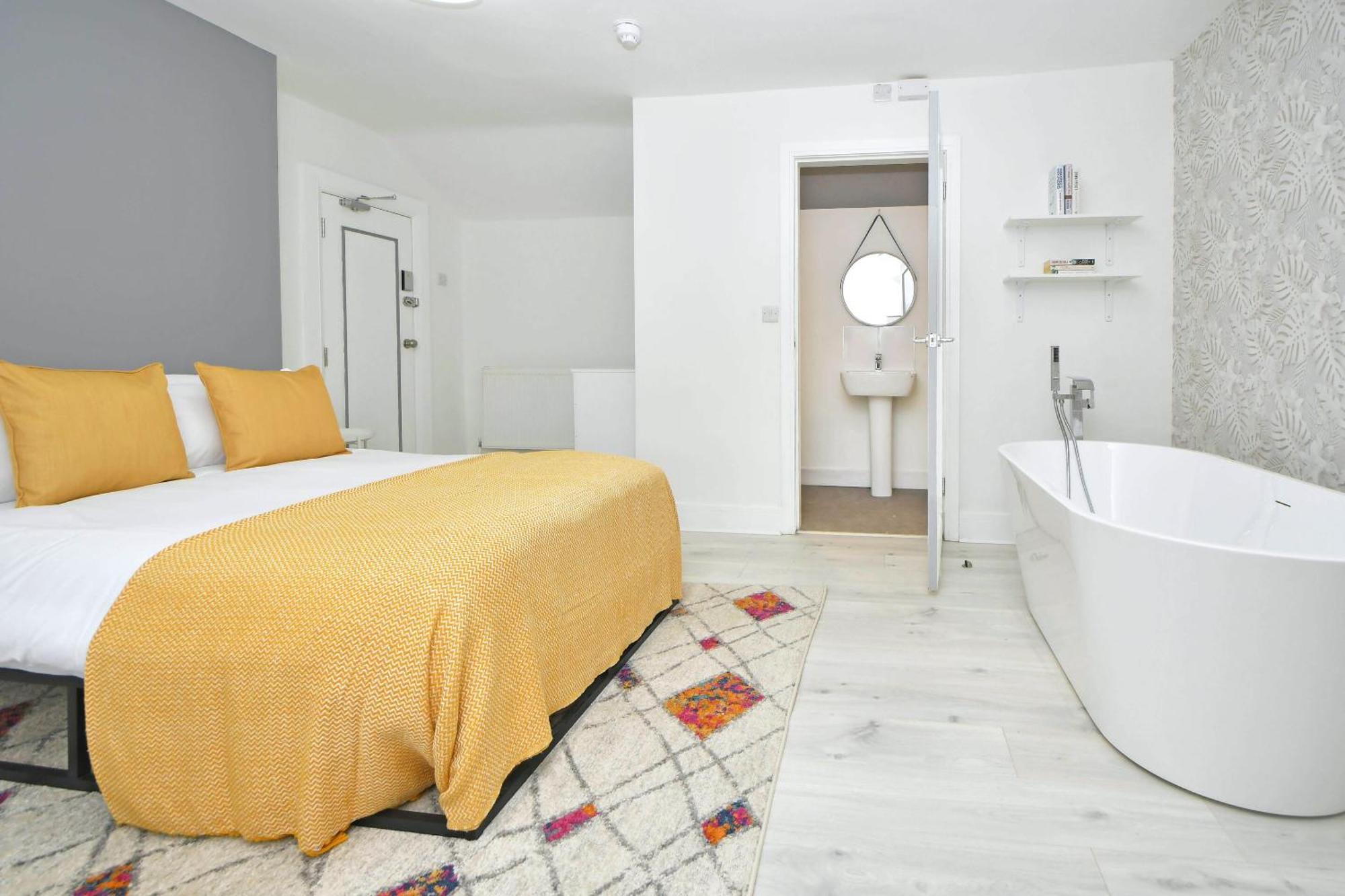 One Battison - Affordable Rooms, Suites & Studios In Stoke On Trent Exteriör bild