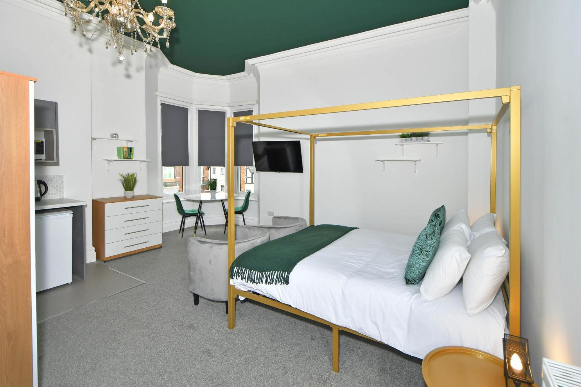 One Battison - Affordable Rooms, Suites & Studios In Stoke On Trent Exteriör bild