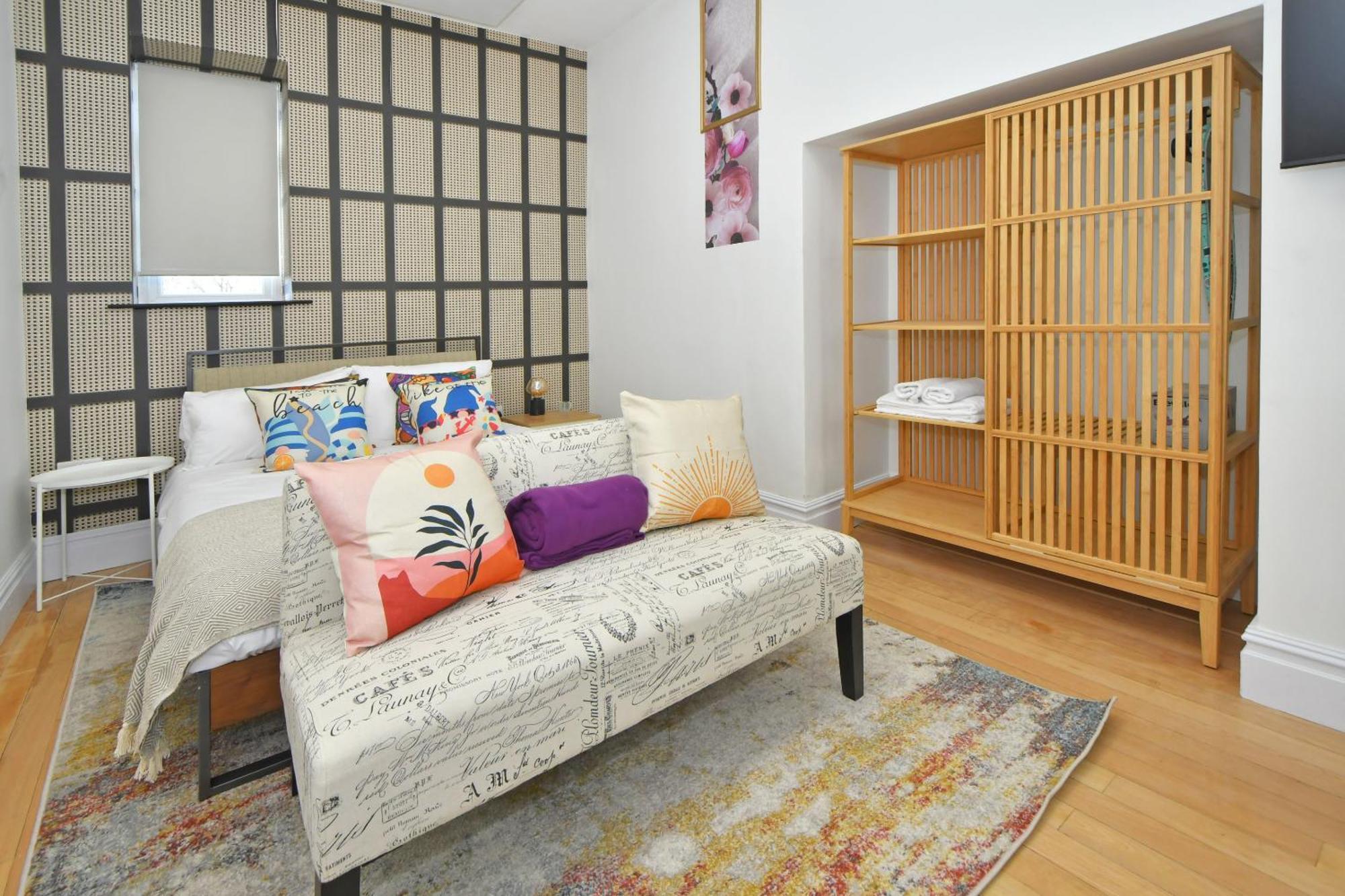 One Battison - Affordable Rooms, Suites & Studios In Stoke On Trent Exteriör bild