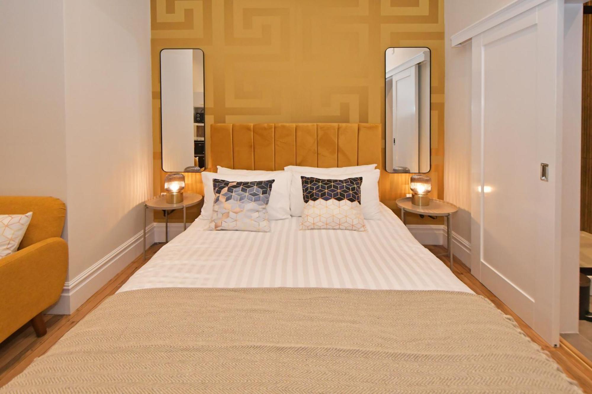 One Battison - Affordable Rooms, Suites & Studios In Stoke On Trent Exteriör bild